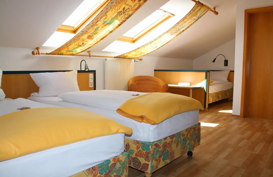 Hotel Am Quellberg-1